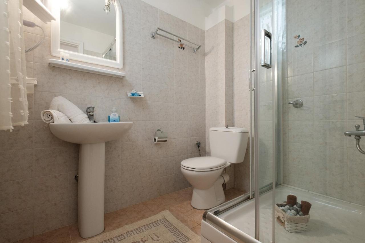 Eftyxia Apartments Paleokastritsa Bagian luar foto